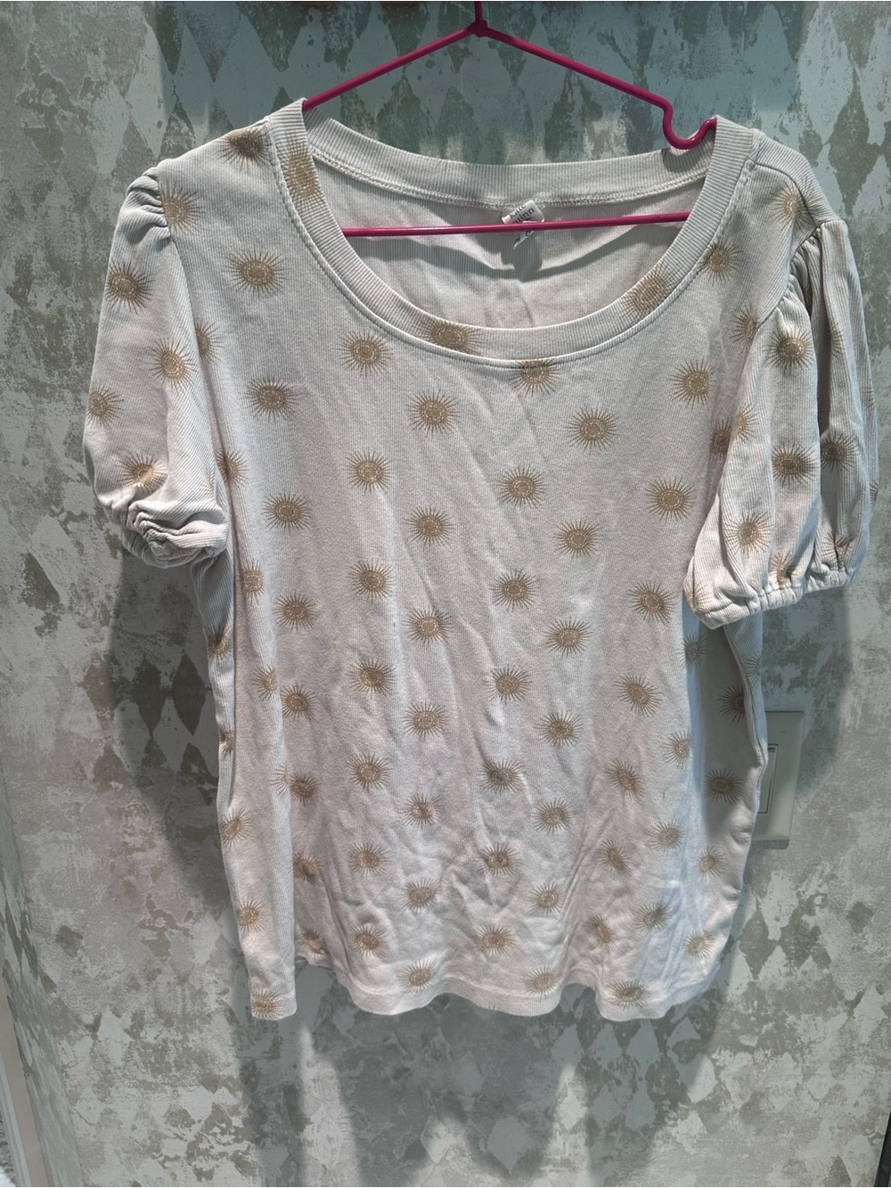 kate quinn Cream Top with Gold Sunburst Print and Puff Sleeves